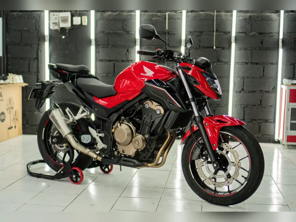 Honda CB500F Red rental Bali