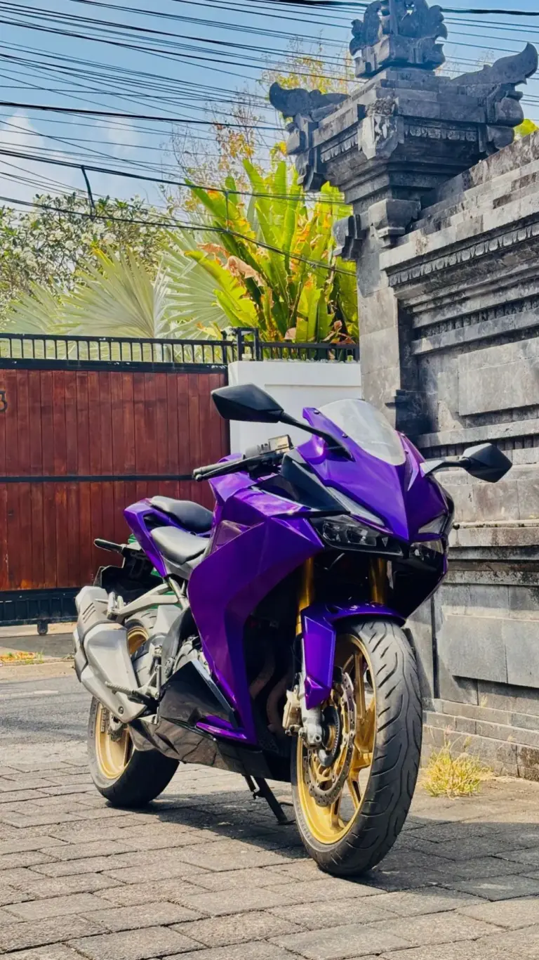 Honda CBR250RR Purple photo 3 Iron Rent Bali