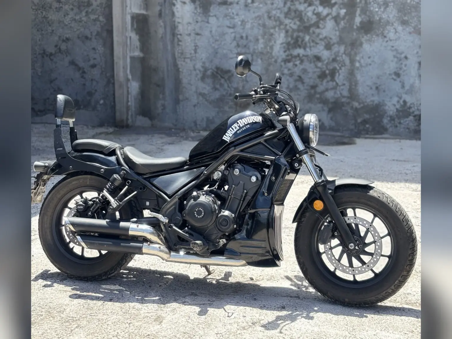 Honda Rebel 500 Harley Style Black Iron Rent Bali