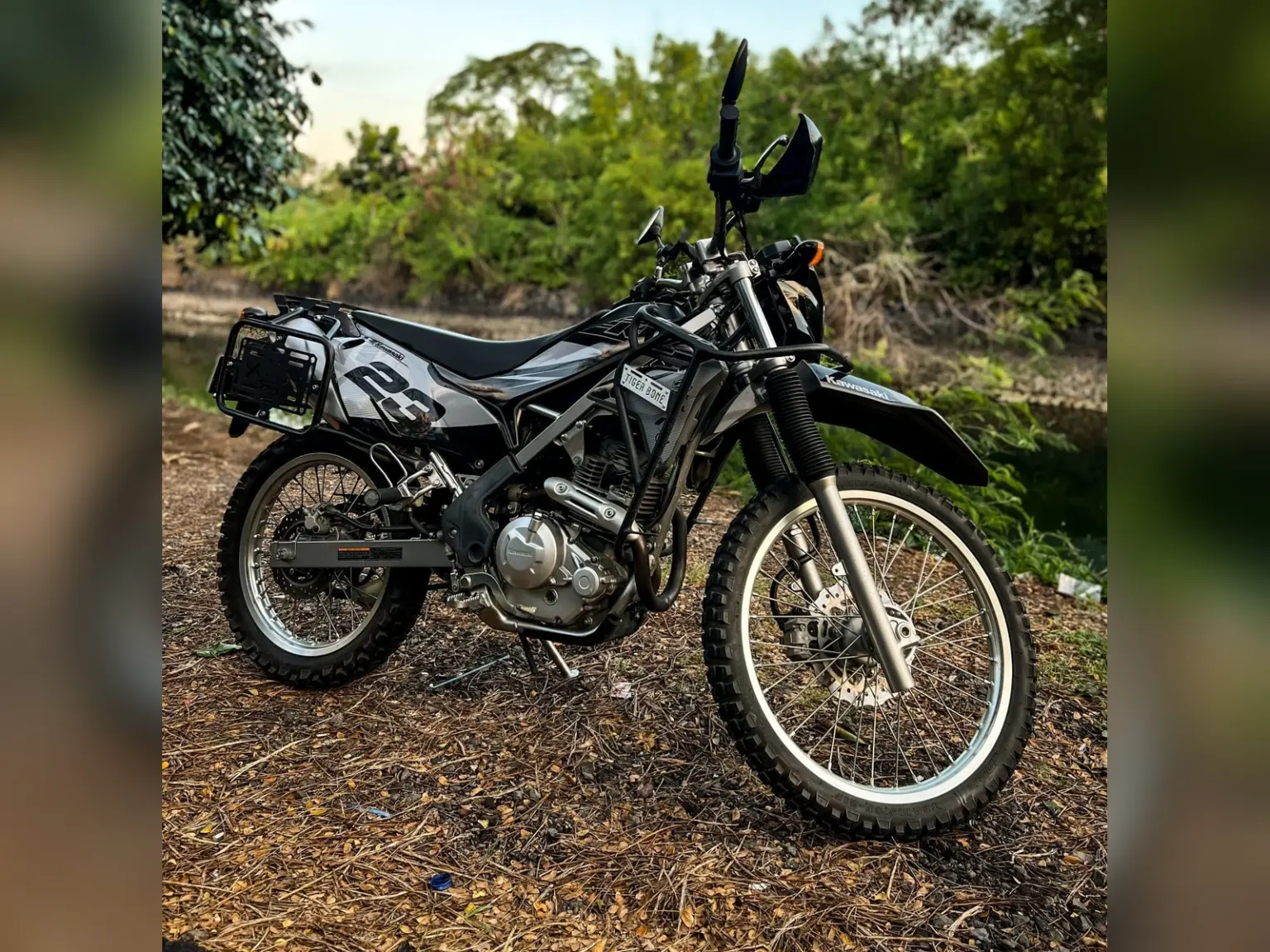 Kawasaki KLX 230 Gray Iron Rent Bali