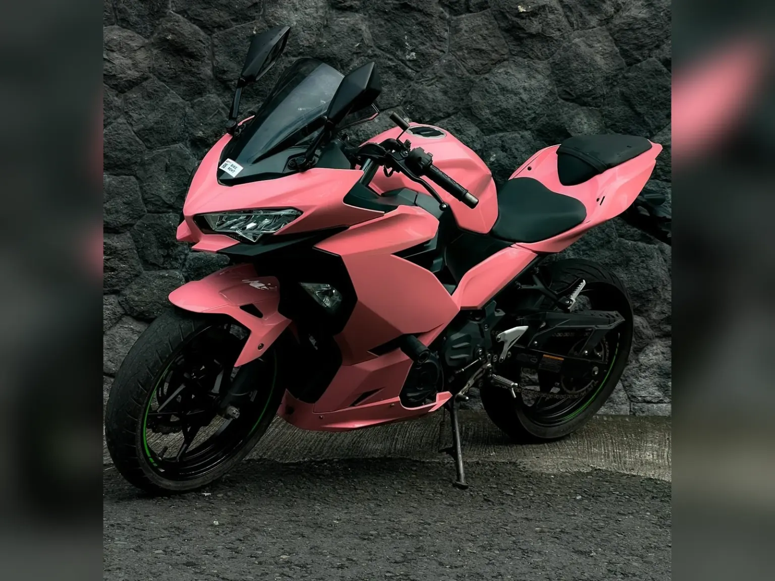 Kawasaki Ninja 250 Pink Iron Rent Bali
