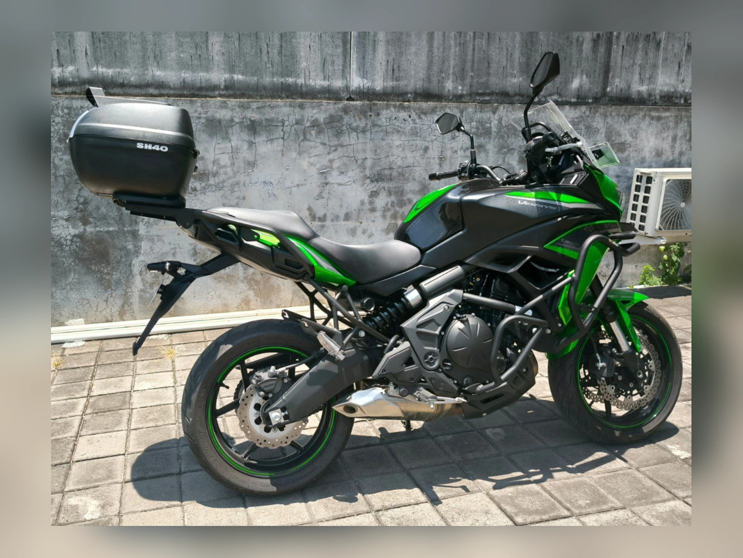 Kawasaki Versys 650 Iron Rent Bali