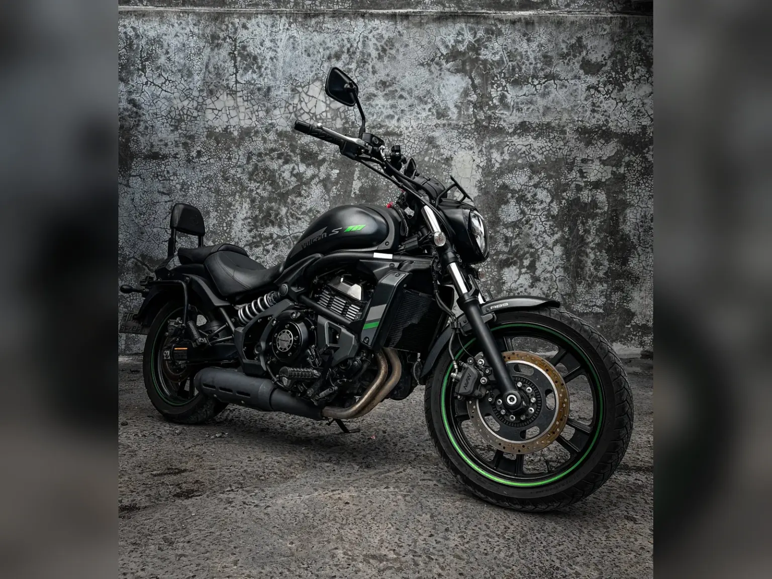 Kawasaki Vulcan S Black Iron Rent Bali