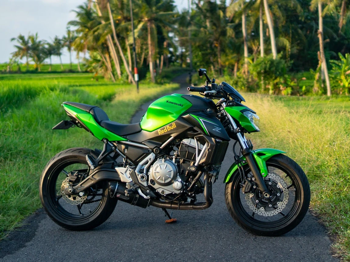 Kawasaki Z650 Iron Rent Bali